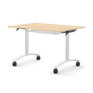 Classic összecsukható asztal 1200 mm széles lappal