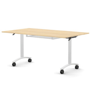 Classic összecsukható asztal 1500 mm széles lappal