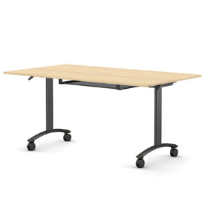Classic összecsukható asztal 1500 mm széles lappal