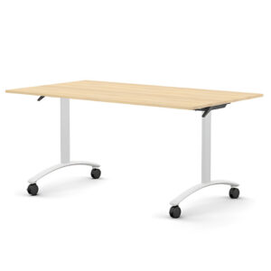 Classic összecsukható asztal 1500 mm széles lappal