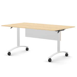 Classic összecsukható asztal 1500 mm széles lappal