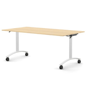 Classic összecsukható asztal 1800 mm széles lappal