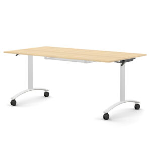 Classic összecsukható asztal 1800 mm széles lappal