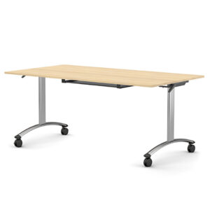 Classic összecsukható asztal 1800 mm széles lappal