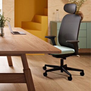 csúsztatható üléssel